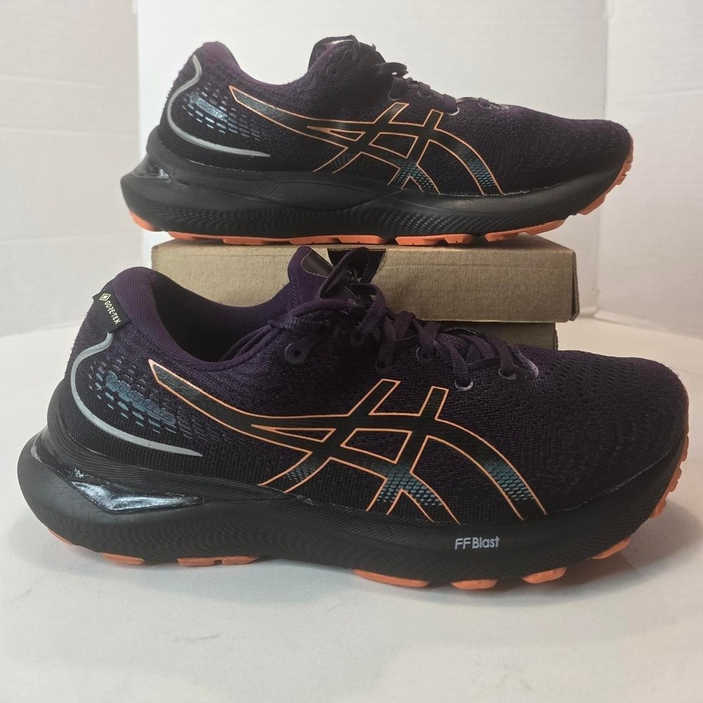 ASICS Women's Gel-Cumulus 24 GORE-TEX running shoes in the Night Shade Women
